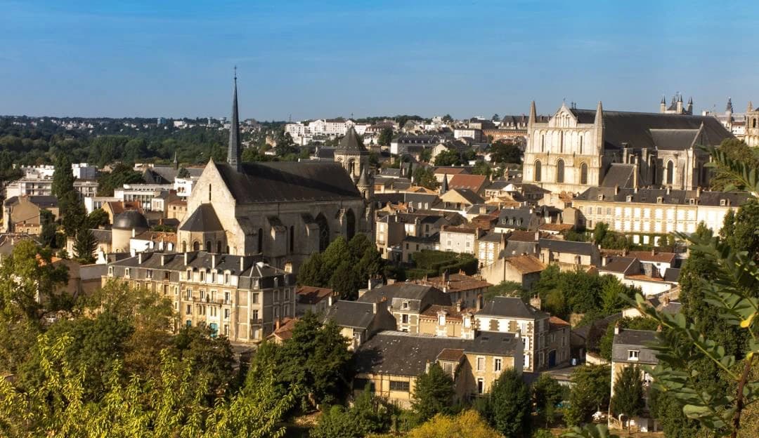 Vue de Poitiers